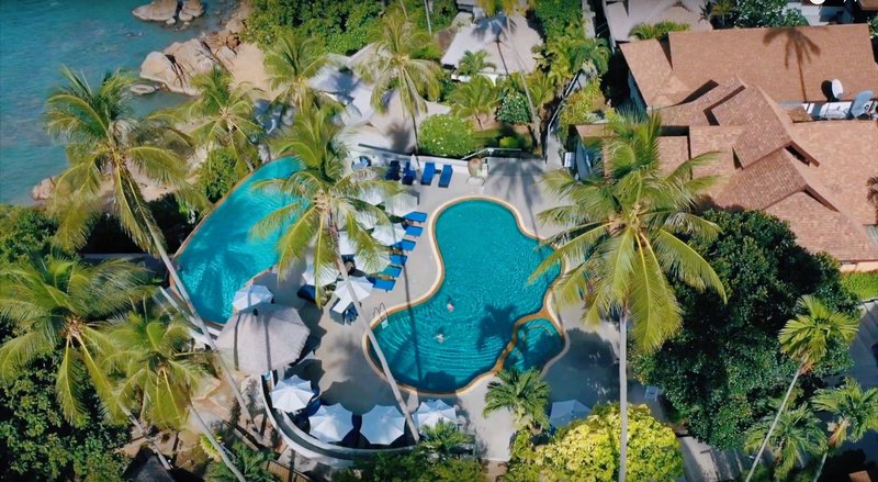 Coral Cliff Beach Resort  6