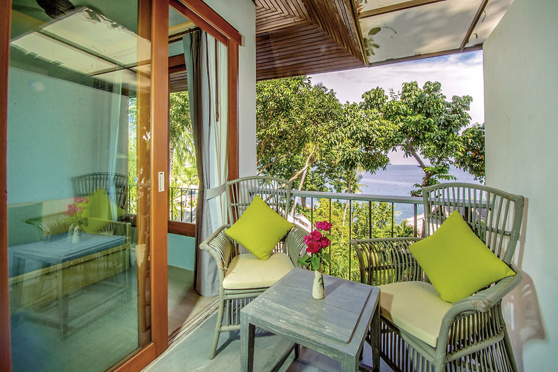 Coral Cliff Beach Resort  7
