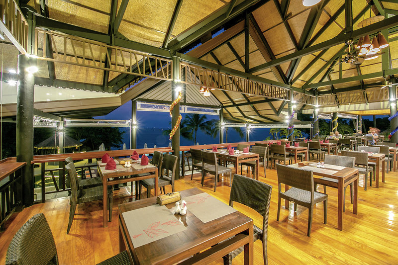 Coral Cliff Beach Resort 9