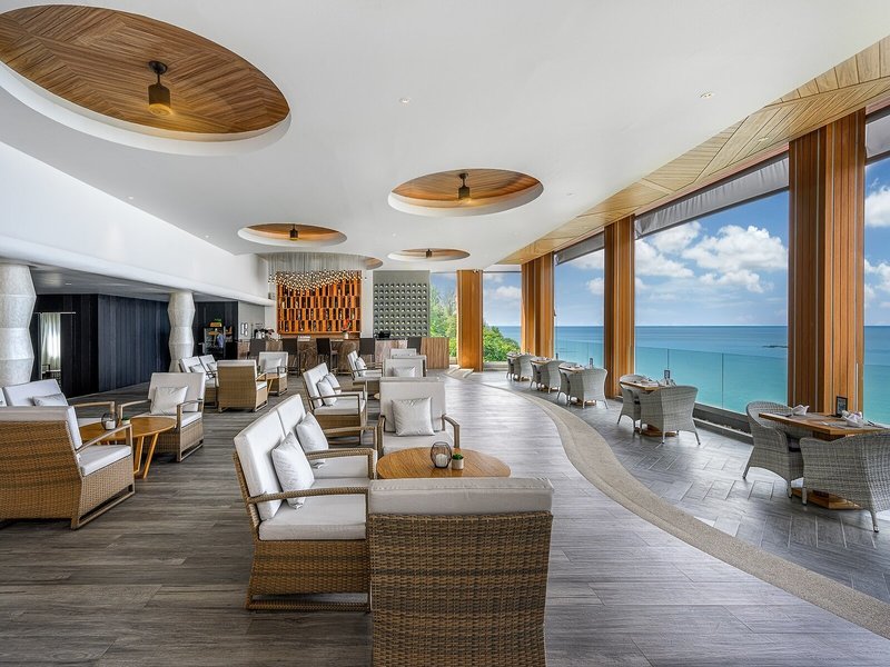 Aquamarine Resort & Villa 24