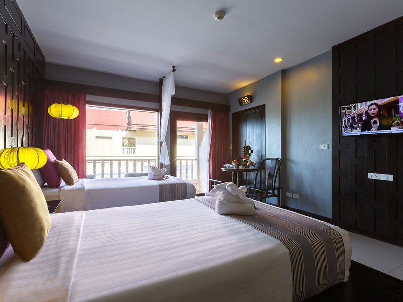 Aquamarine Resort & Villa 36