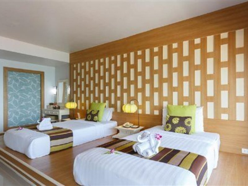 Aquamarine Resort & Villa 46