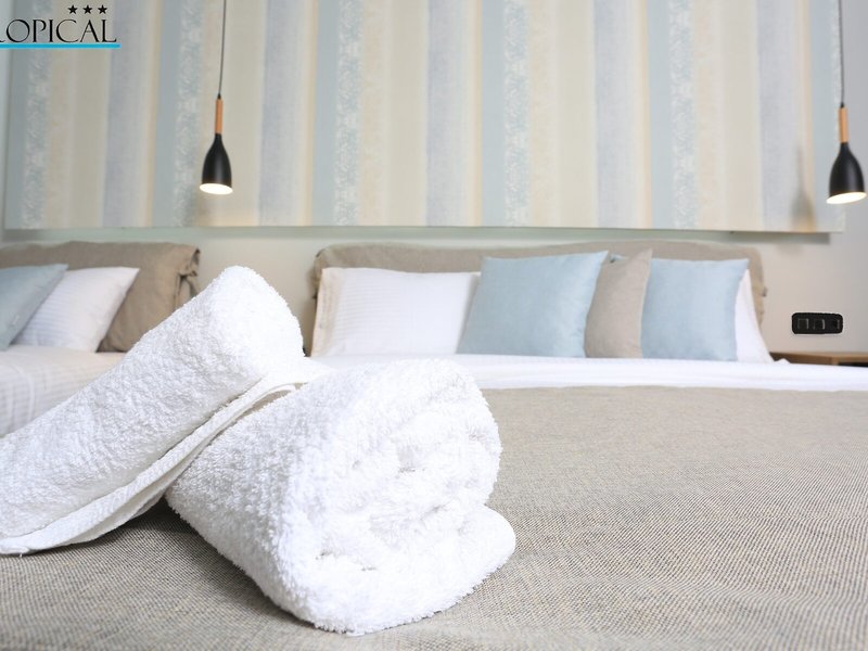 Tropical Chanioti 37