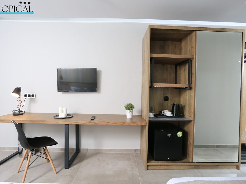 Tropical Chanioti 38