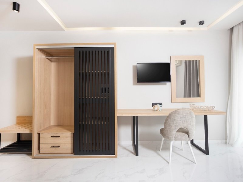 Tropical Chanioti 43