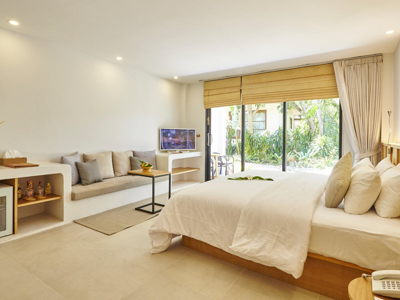 Paradise Beach Resort 47