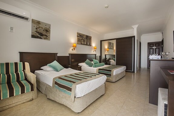 Kleopatra Royal Palm 16