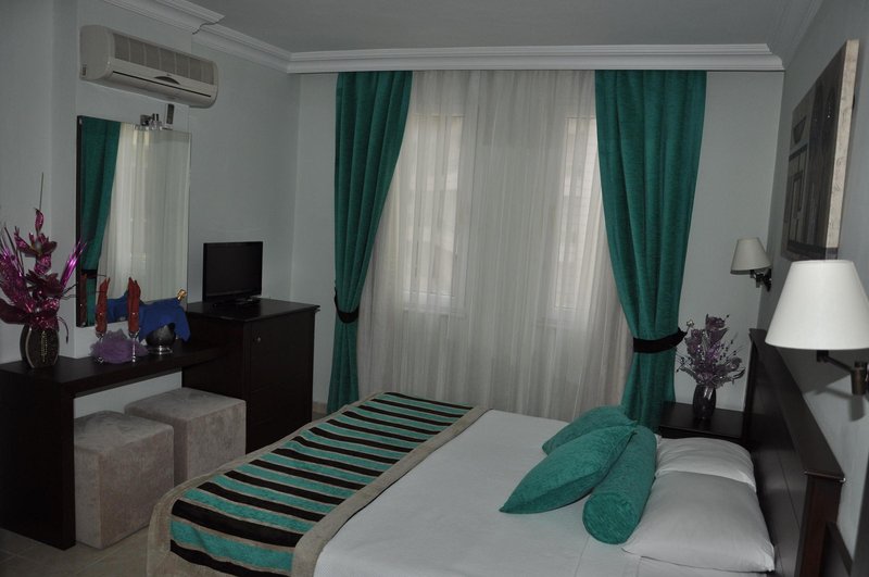 Kleopatra Royal Palm 8