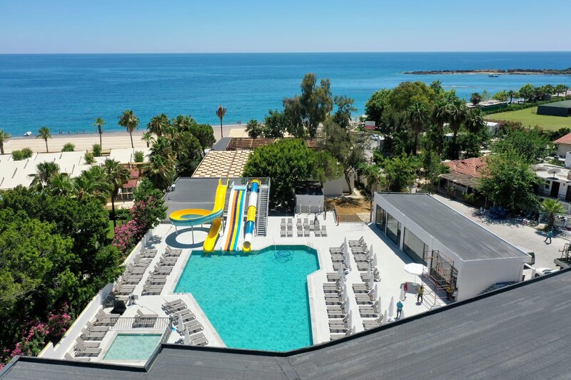Seaphoria Beach Resort 8
