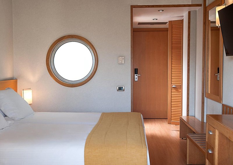 Athenian Callirhoe 16