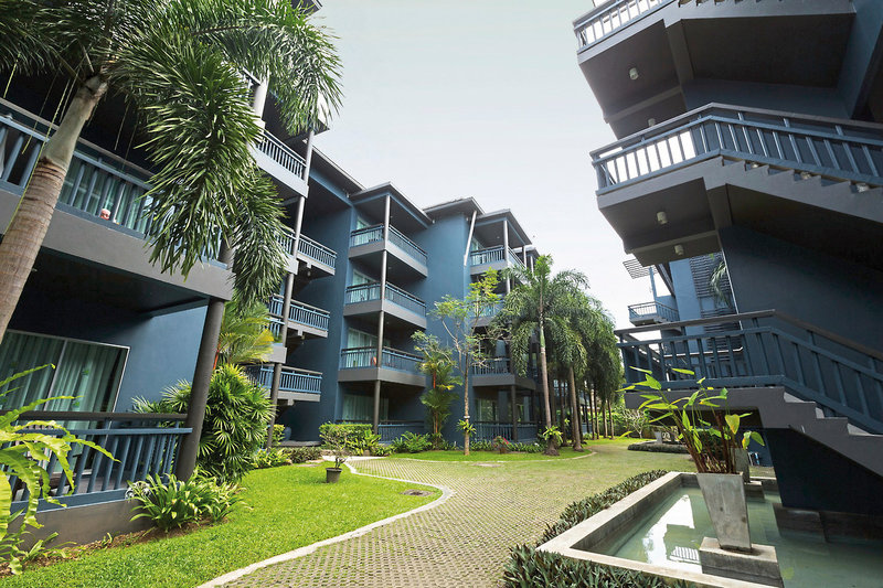 Peace Laguna Resort & Spa 11