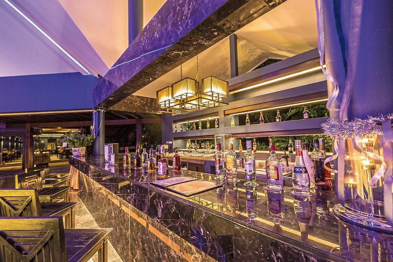 Peace Laguna Resort & Spa 26