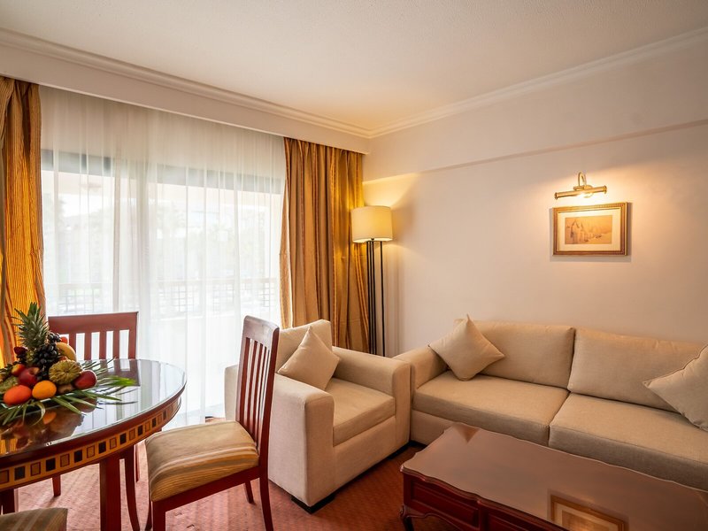 Azal Pyramids Hotel 22 - Room Example