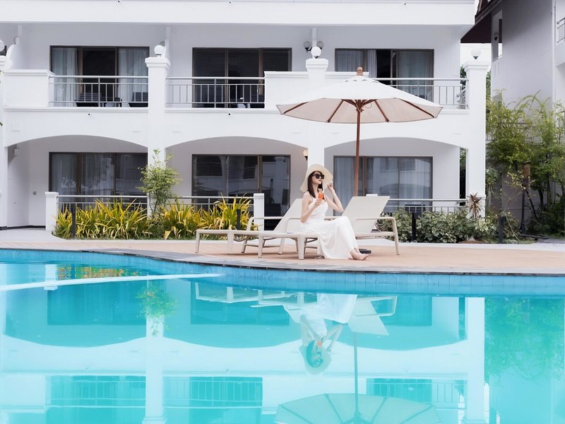 Pinnacle Grand Jomtien Resort & Beach Club 10