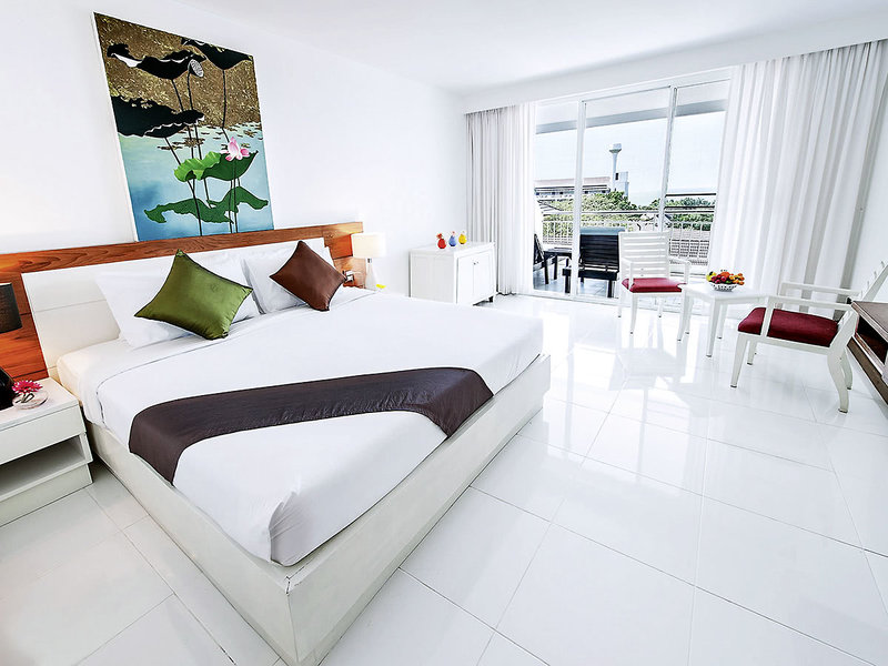 Pinnacle Grand Jomtien Resort & Spa 10