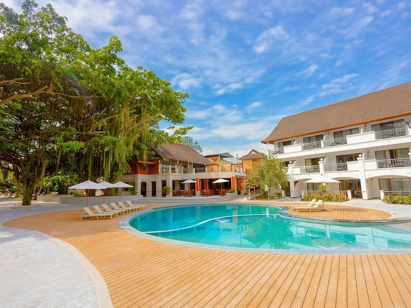 Pinnacle Grand Jomtien Resort & Beach Club 13