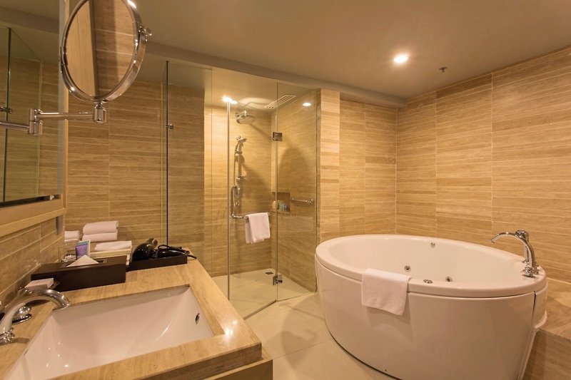 Dusit Thani Krabi Beach Resort 8