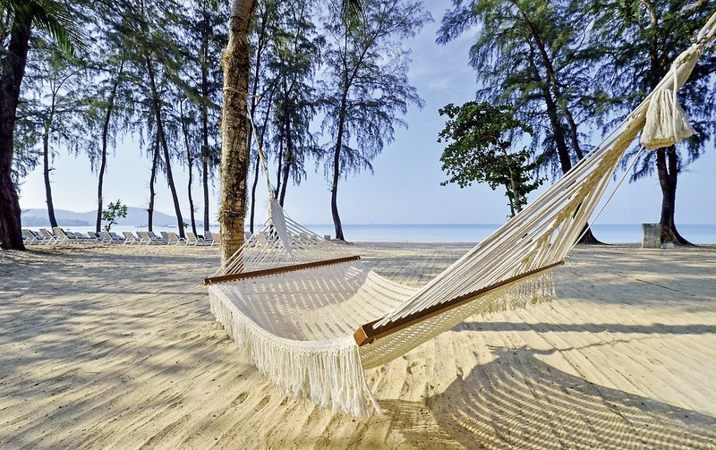 Dusit Thani Krabi Beach Resort 11