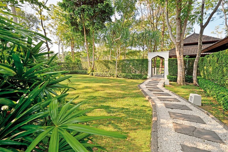 Dusit Thani Krabi Beach Resort 33