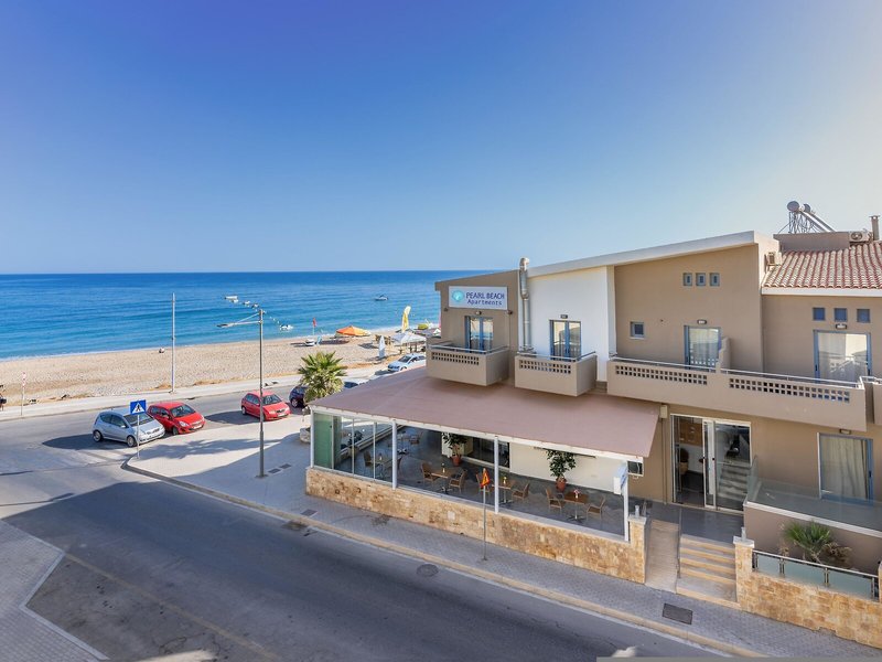 Esperia Beach Apartments & Suites