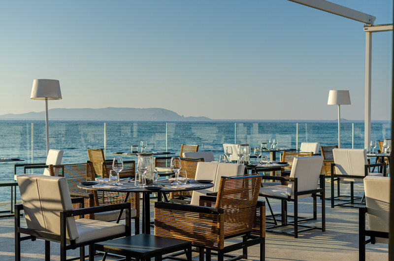 Knossos Beach Bungalows & Suites 14