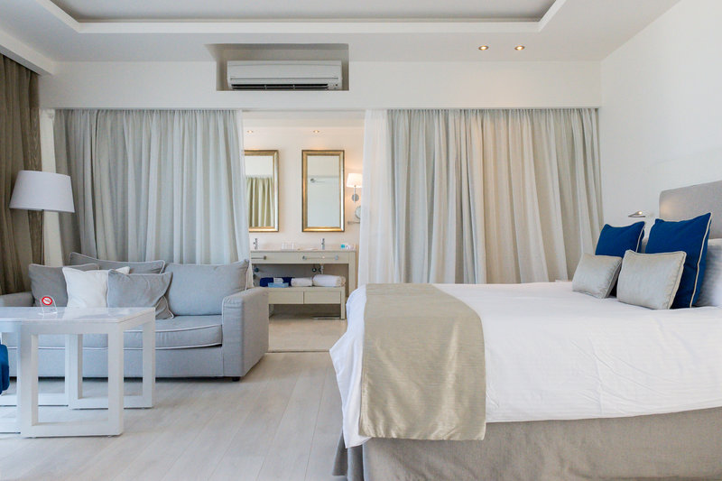 Knossos Beach Bungalows & Suites 24