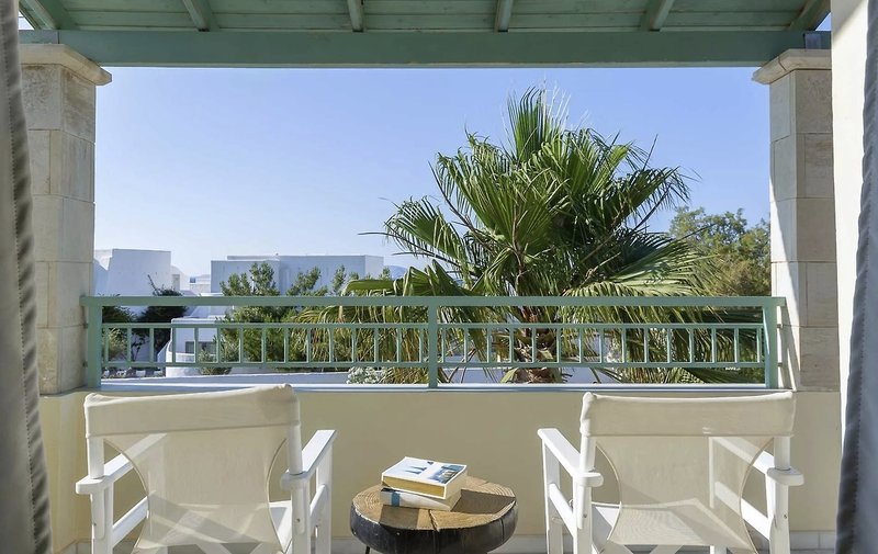 Knossos Beach Bungalows & Suites 11