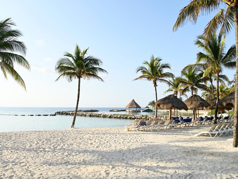 Catalonia Yucatan Beach Resort & Spa 3