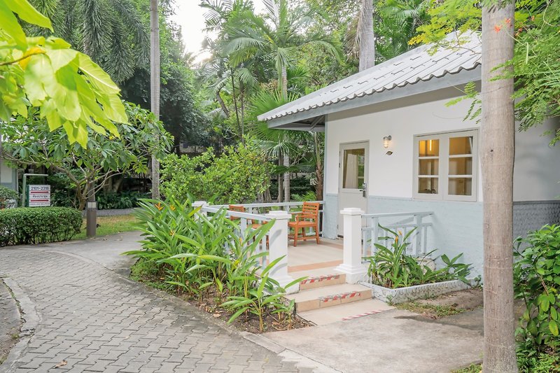 The Green Park Resort 14