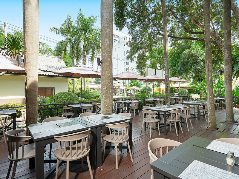 The Green Park Resort 5