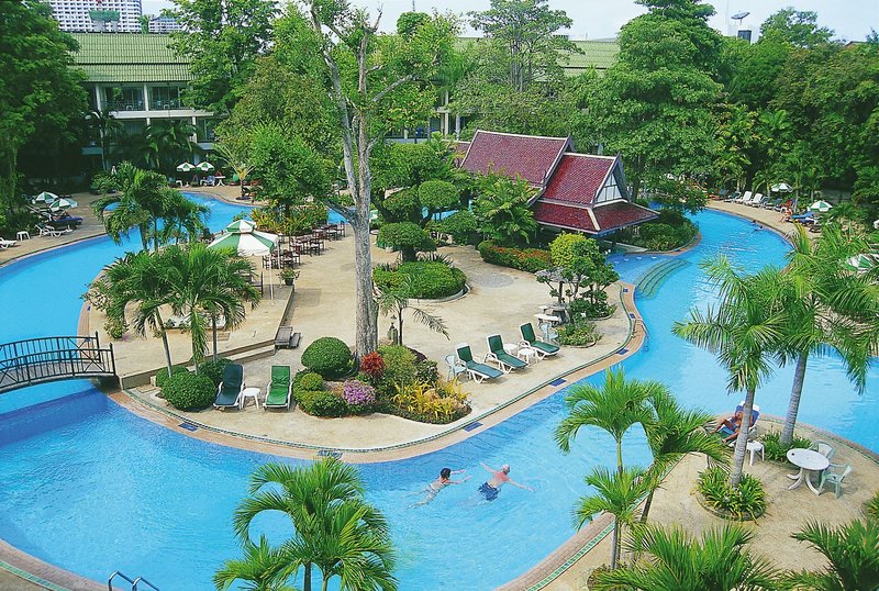 The Green Park Resort 6