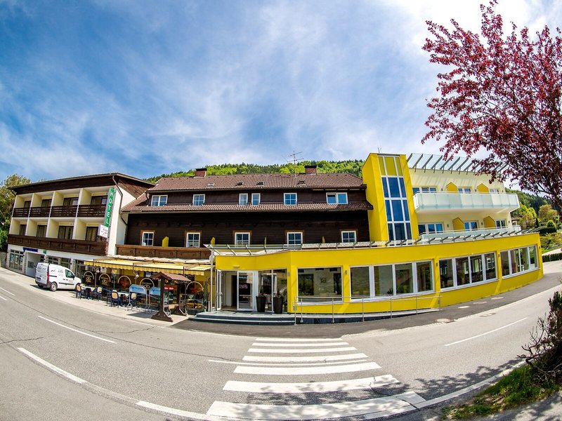 Hotel Zur Post Ossiach & Nebenhäuser 3