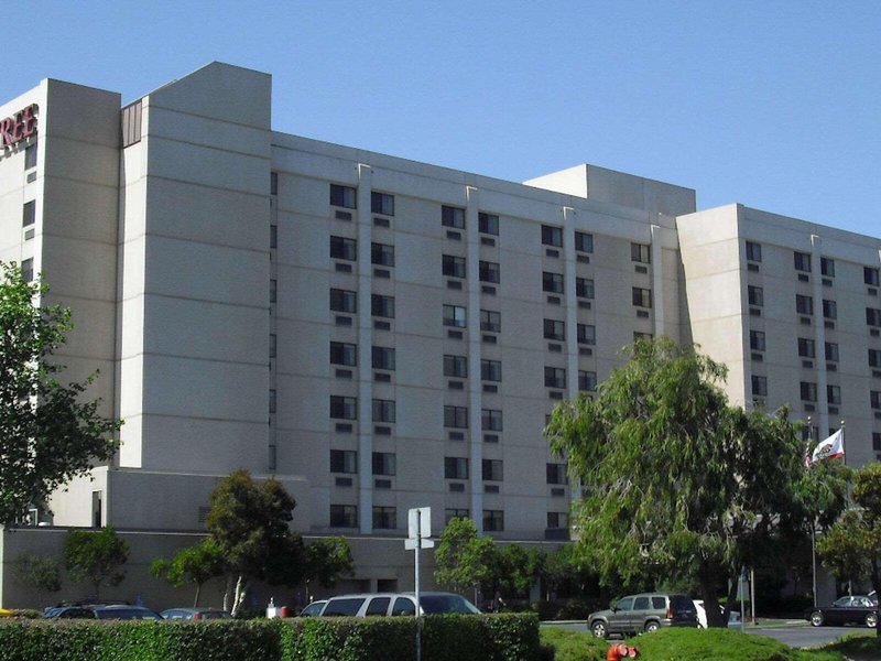 Doubletree San Francisco Airport 1 - Exterior