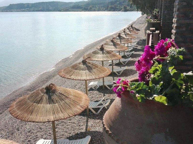 Hotel Castella Beach 2