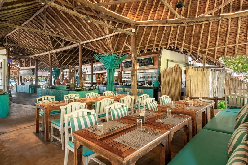 Phi Phi Island Village Beach Resort 6