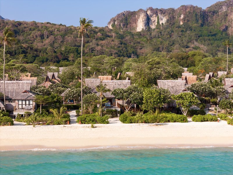 Phi Phi Island Village Beach Resort 7