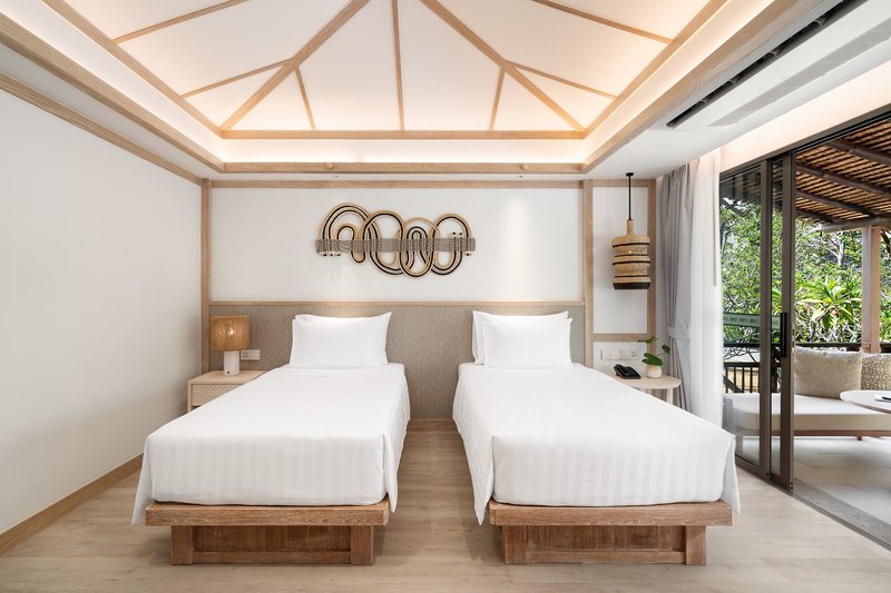 Phi Phi Island Village Beach Resort 19