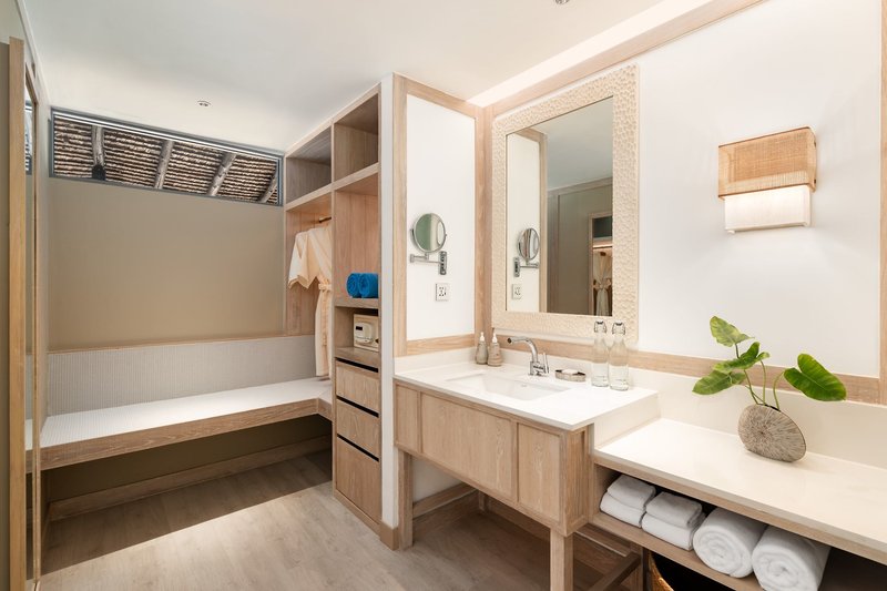 Phi Phi Island Village Beach Resort 20