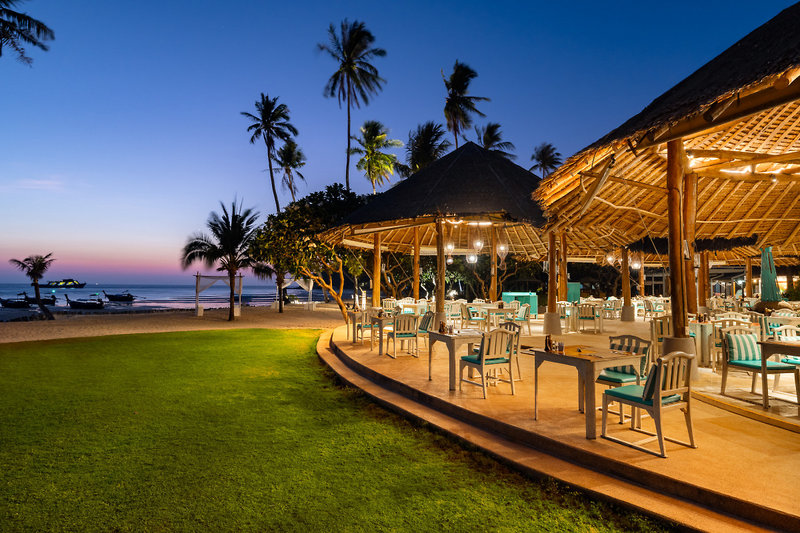 SAii Phi Phi Island Village 8