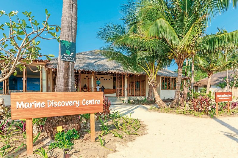 Phi Phi Island Village Beach Resort 27