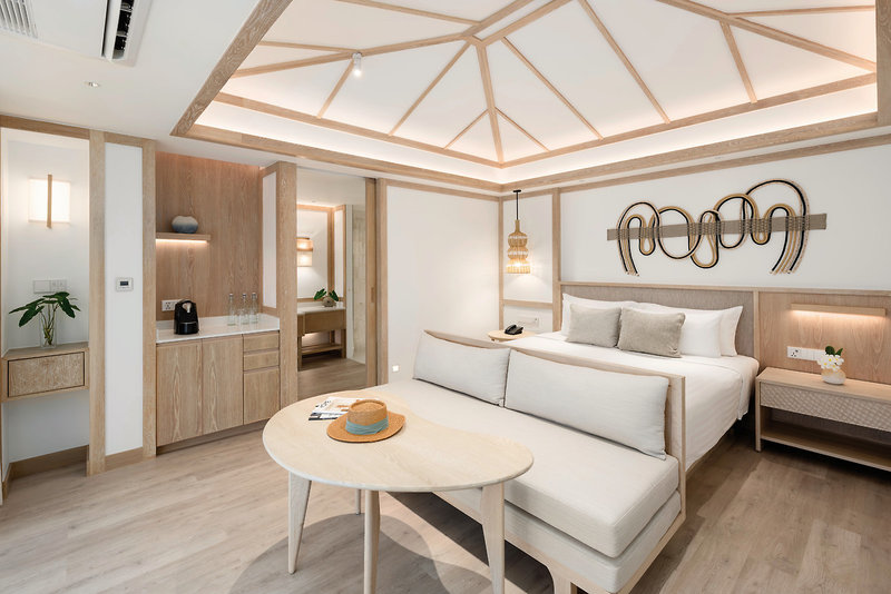 Phi Phi Island Village Beach Resort 8