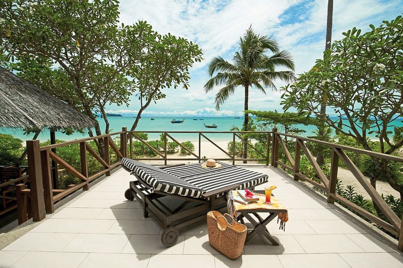 Phi Phi Island Village Beach Resort 16