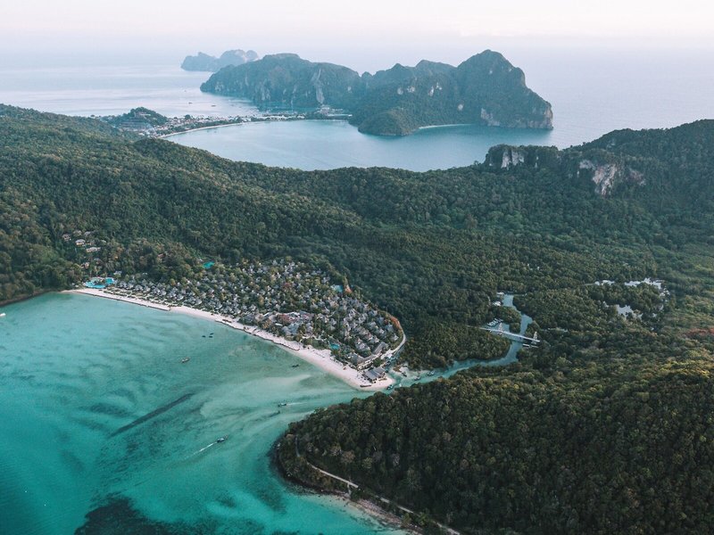 Phi Phi Island Village Beach Resort 6