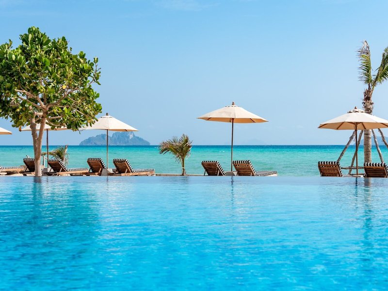 Phi Phi Island Village Beach Resort 12