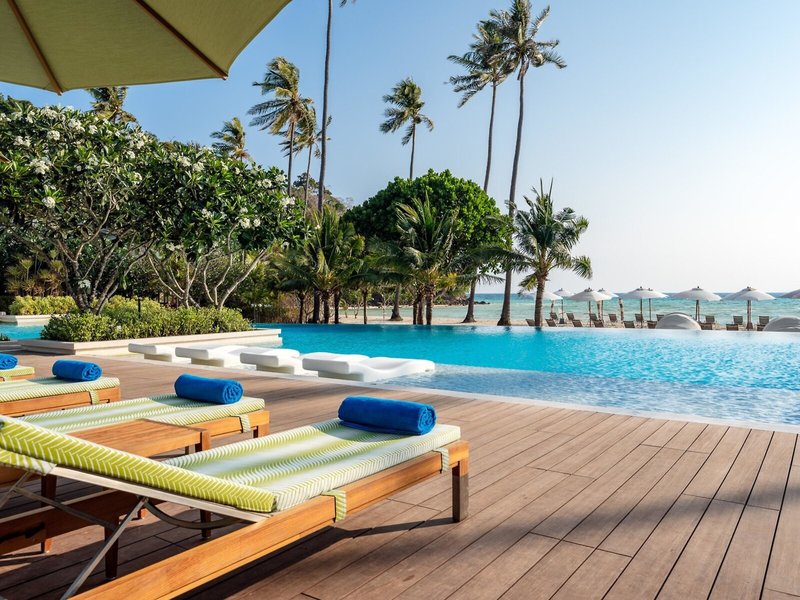 Phi Phi Island Village Beach Resort 17