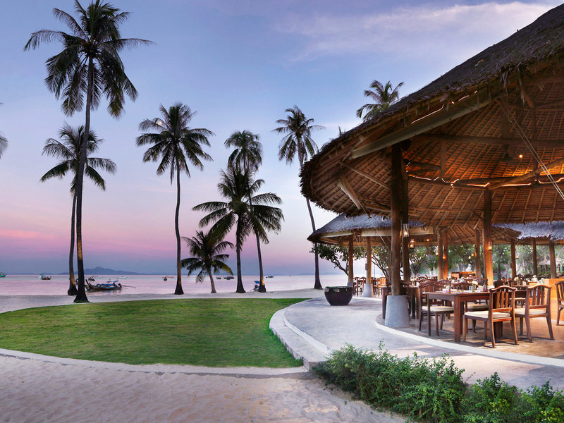 Phi Phi Island Village Beach Resort 28