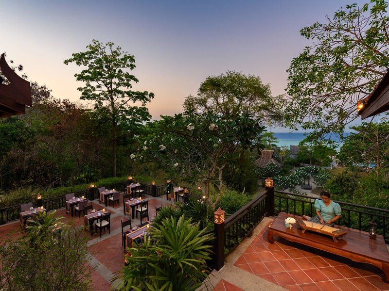 Phi Phi Island Village Beach Resort 34