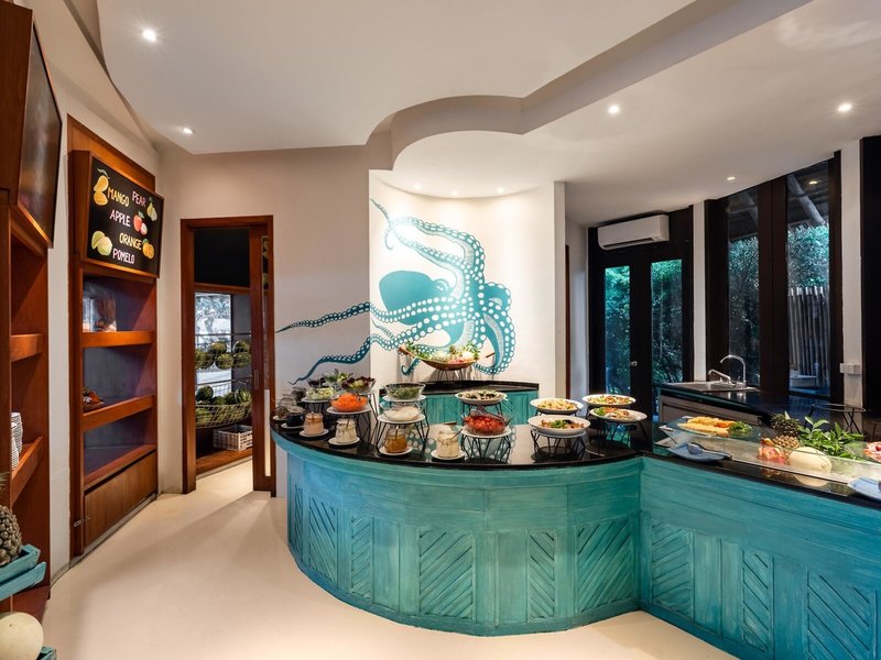 Phi Phi Island Village Beach Resort 42