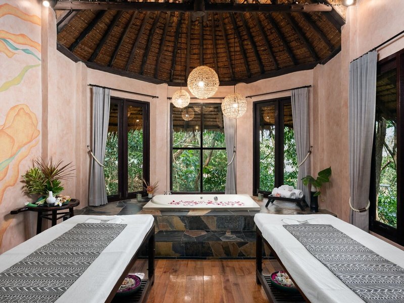 Phi Phi Island Village Beach Resort 46