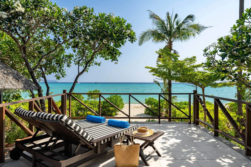 SAii Phi Phi Island Village 18